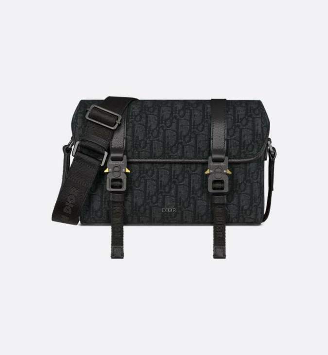 Picture of Dior Mens Bags _SKUfw239336984fw